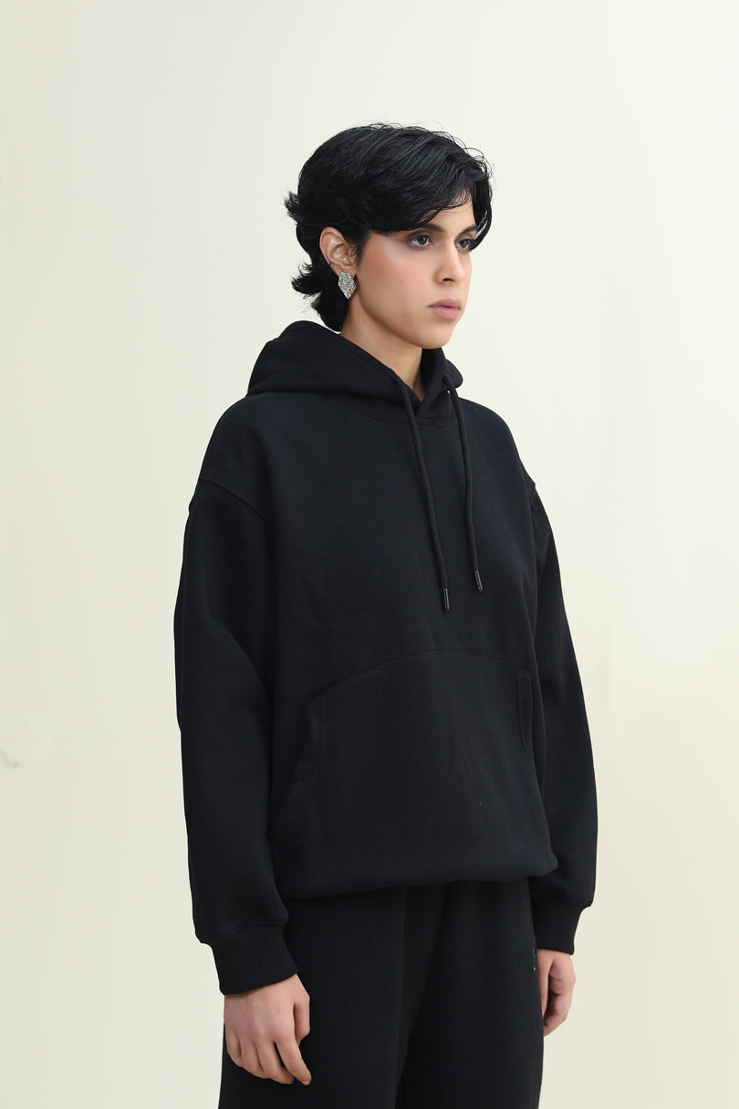 OVERSIZED HOODIE