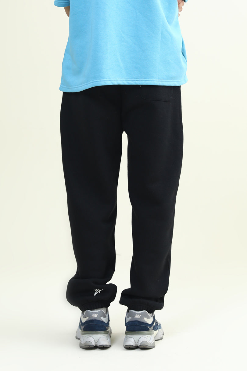 JOGGER PANTS
