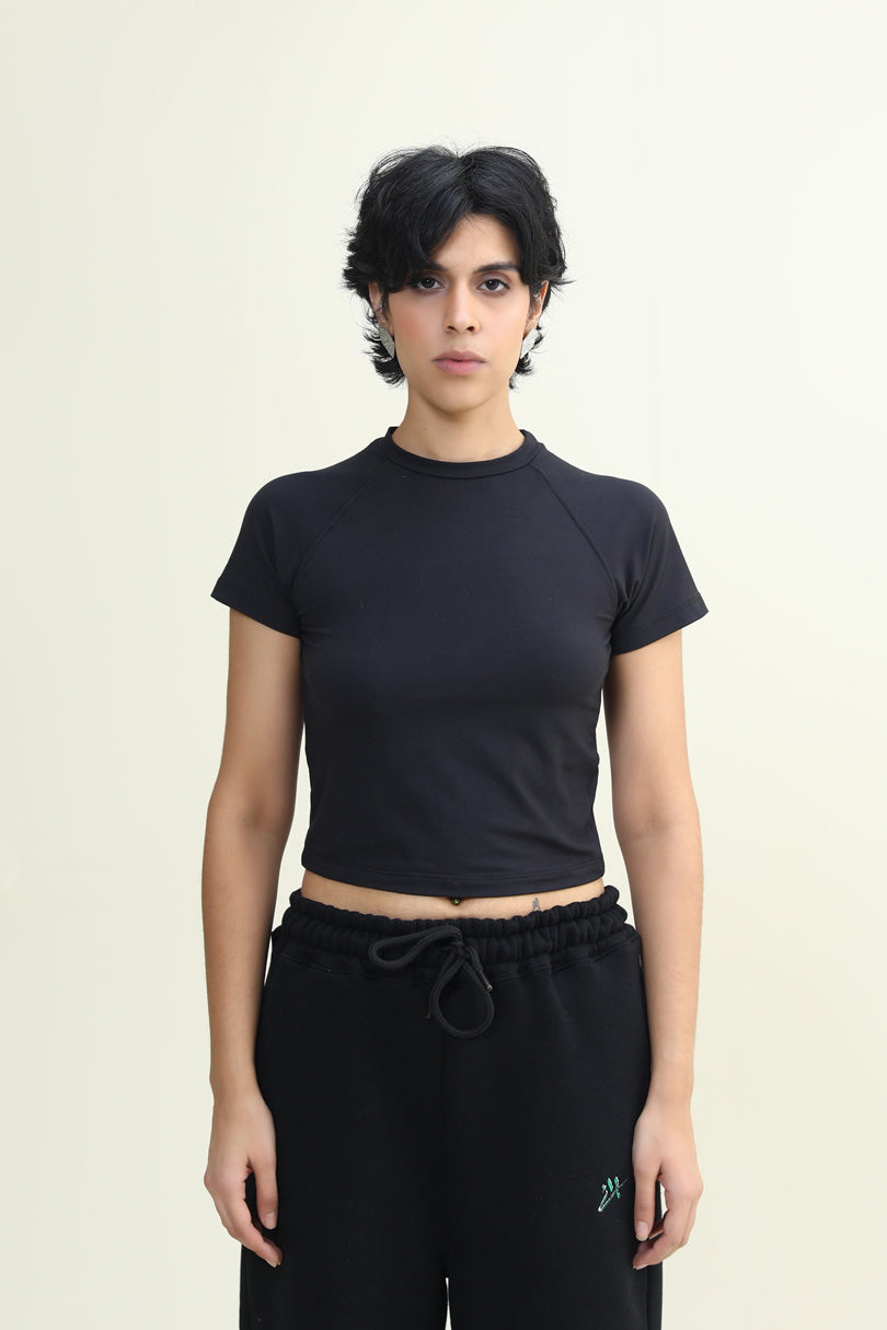RAGLAN SLEEVE TEE