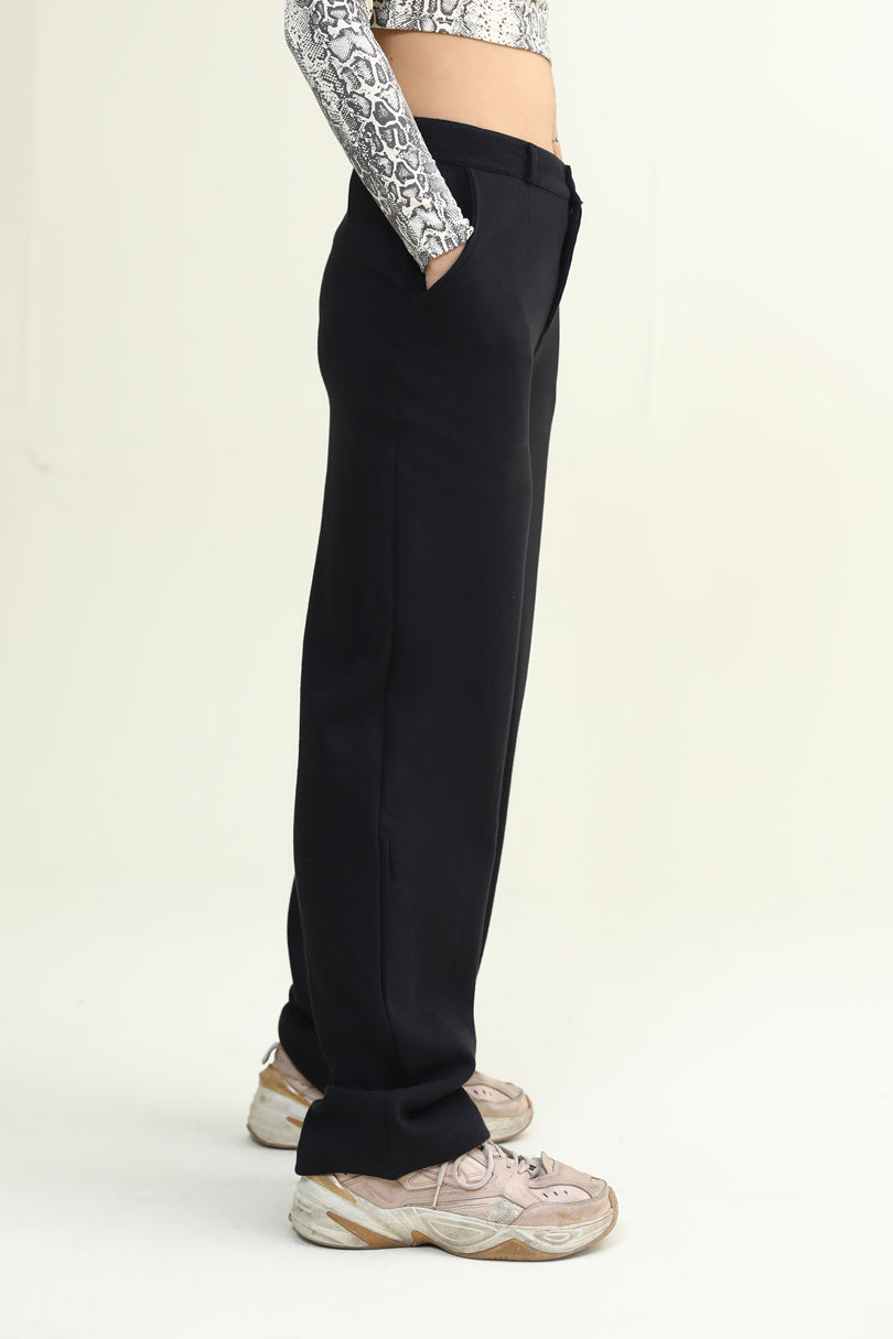 BAGGY LOOSE FIT PANTS