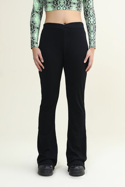 V WAISTED FLAIR BOTTOM