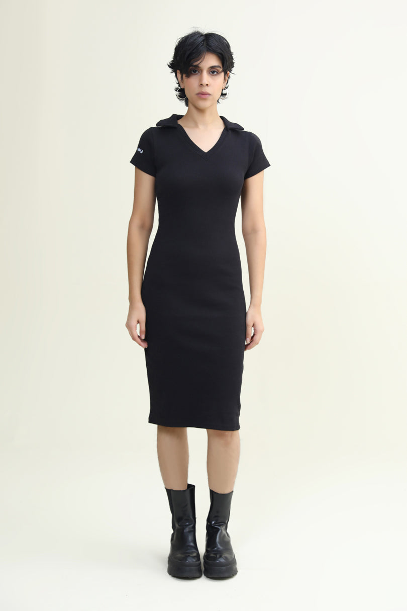 RIBBED V NECK DRESS