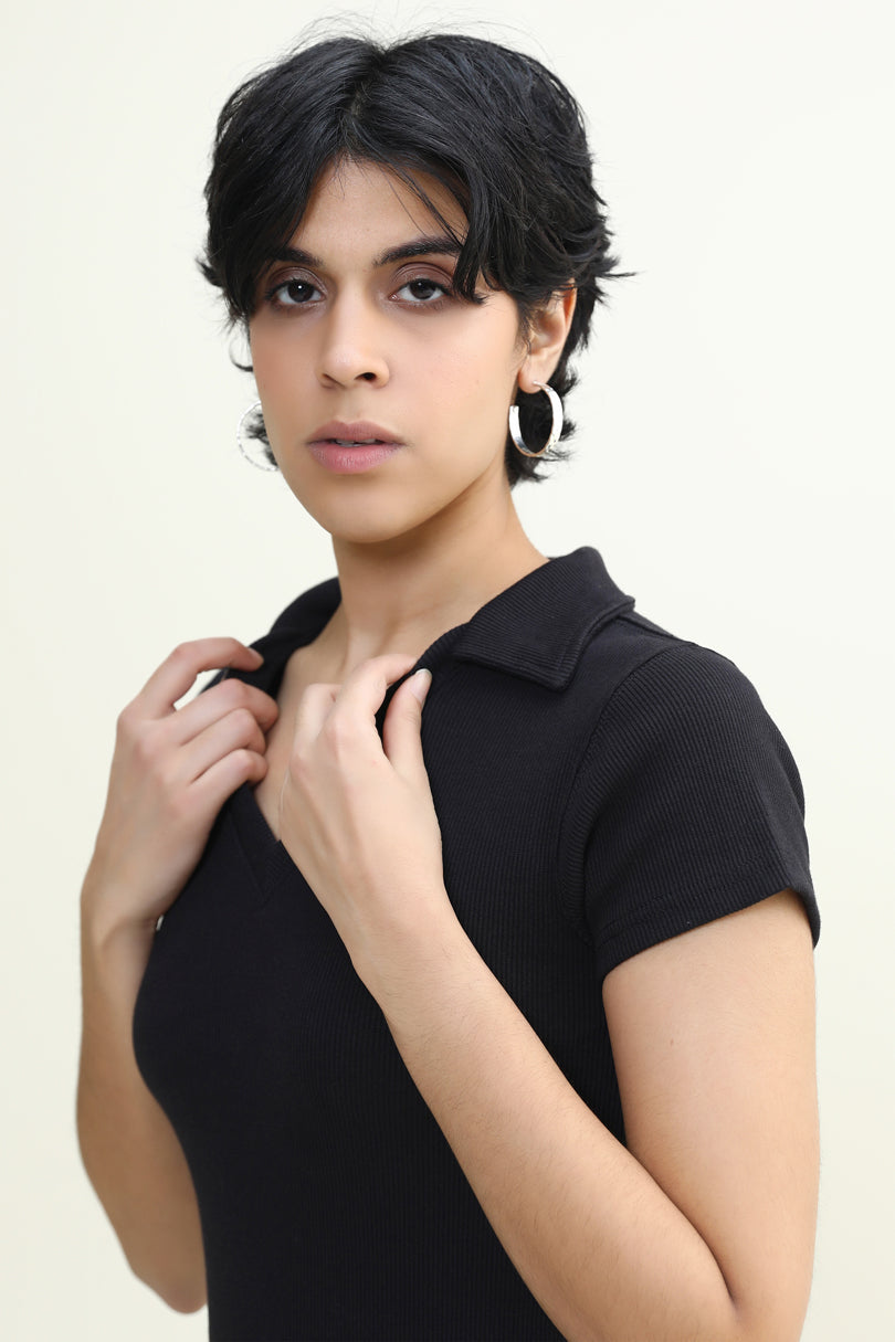 RIBBED V NECK DRESS