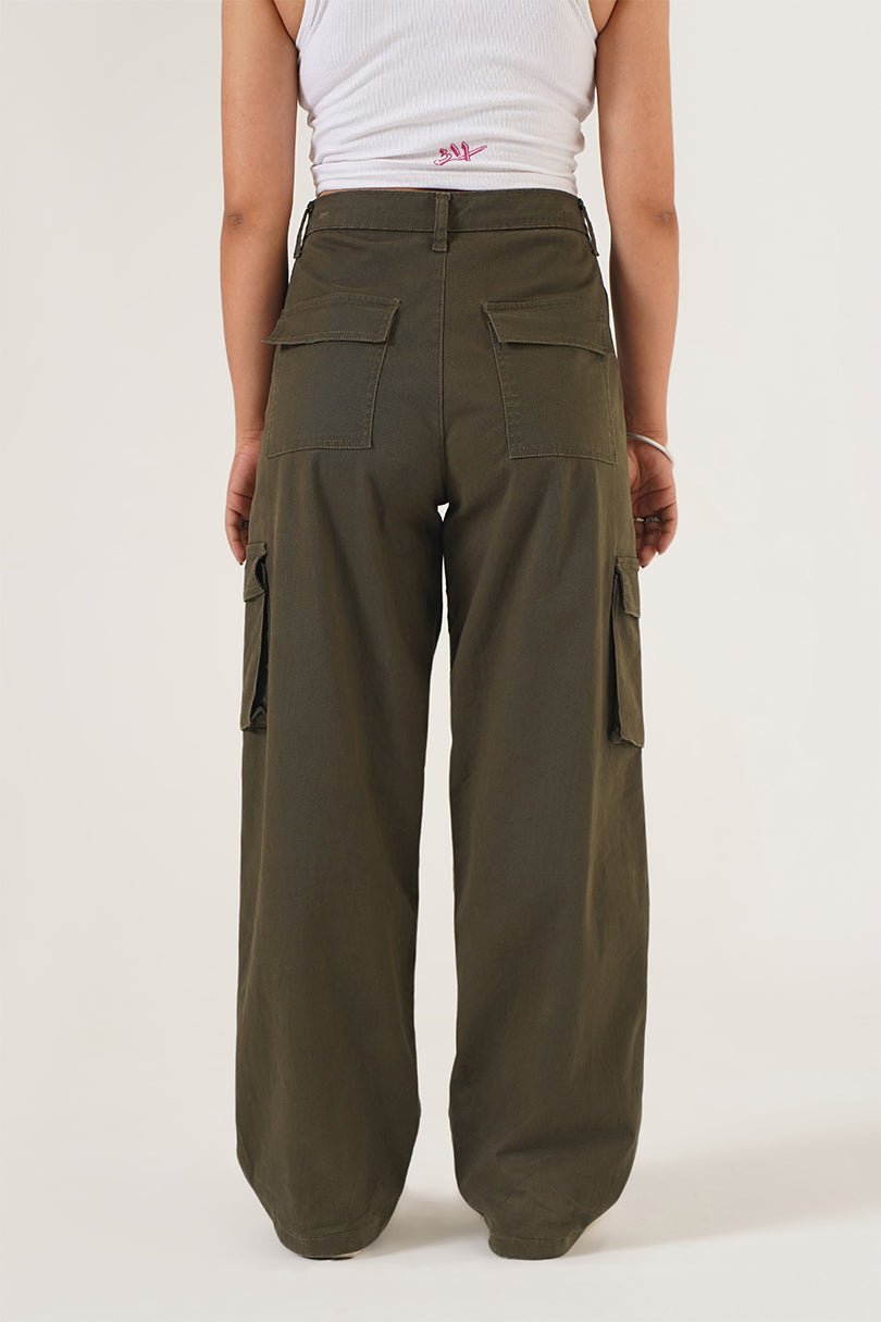 LOOSE CARGO PANTS