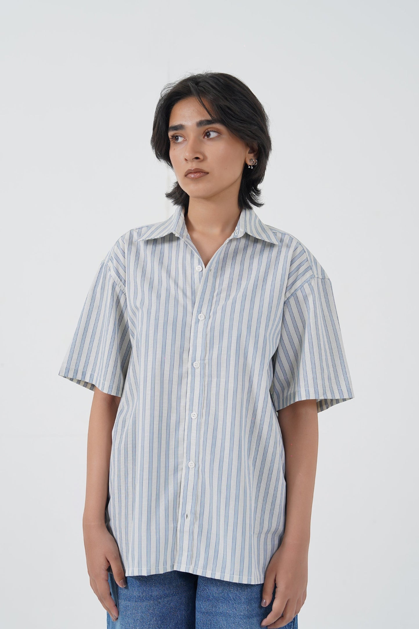 STRIPED BOXY FIT SHIRT
