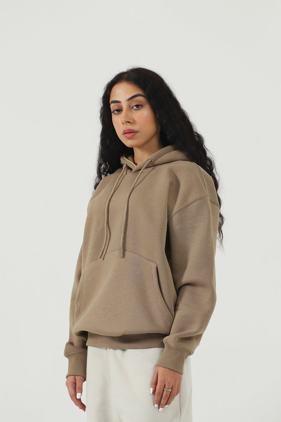 BASIC OVERSIZED HOODIE