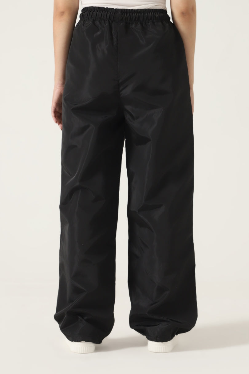 PARACHUTE PANTS