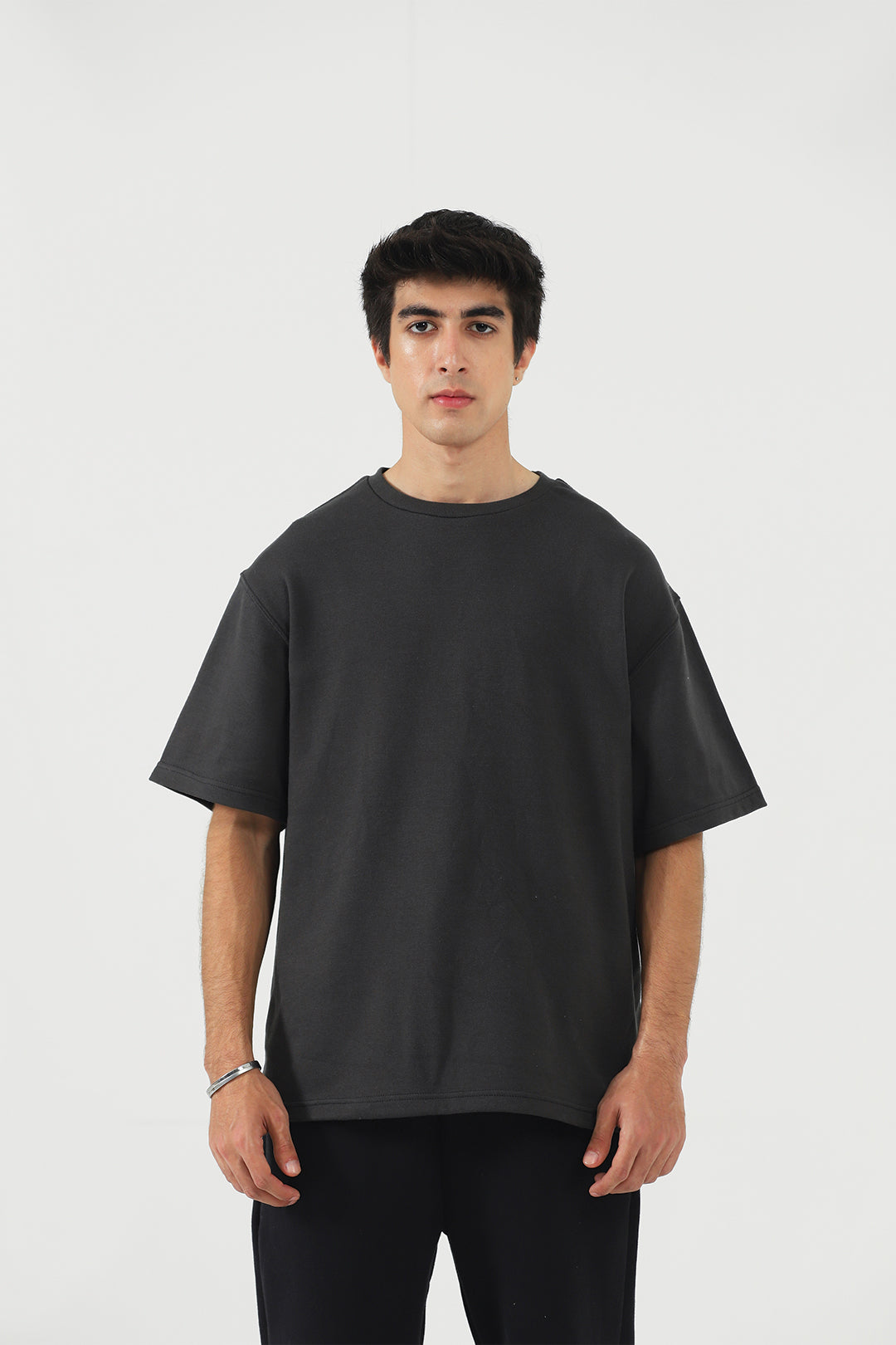 CREW NECK T-SHIRT