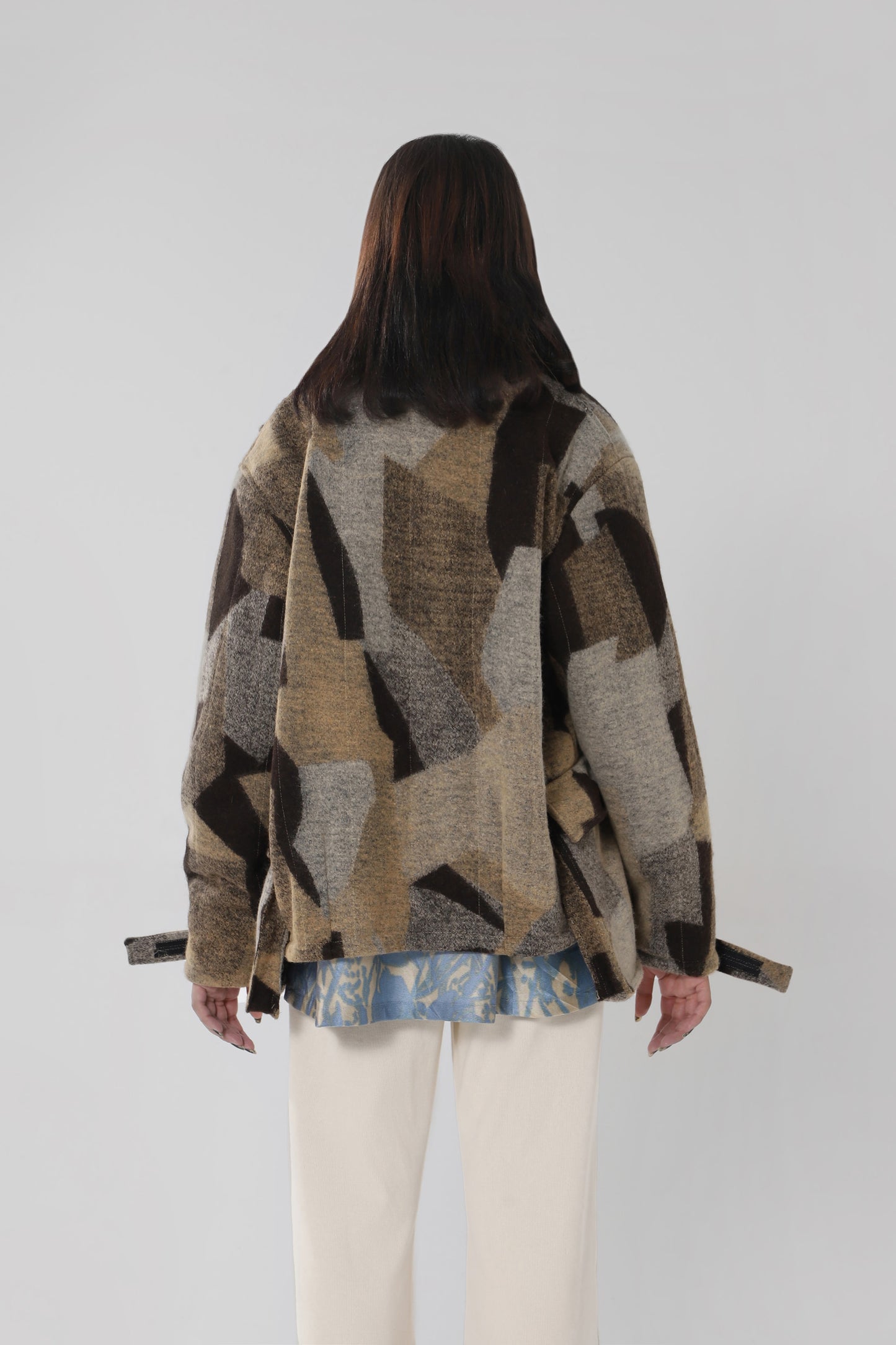 ABSTRACT WOOLLEN BOXY JACKET